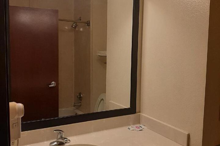 Baymont Inn and Suites Carthage