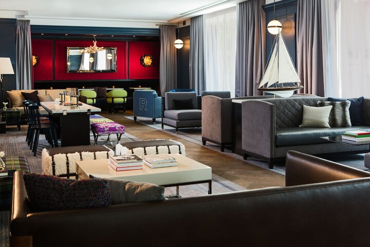 Hotel Interior 11 of 77