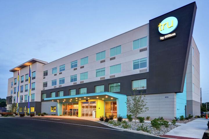Hotel 2 of 34