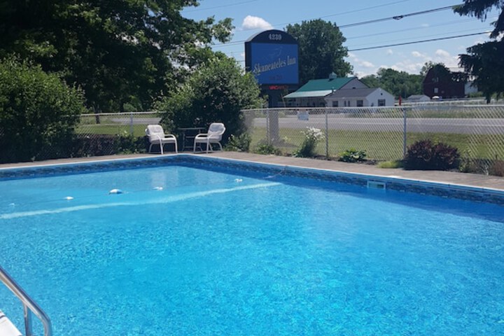 Skaneateles Inn on 20