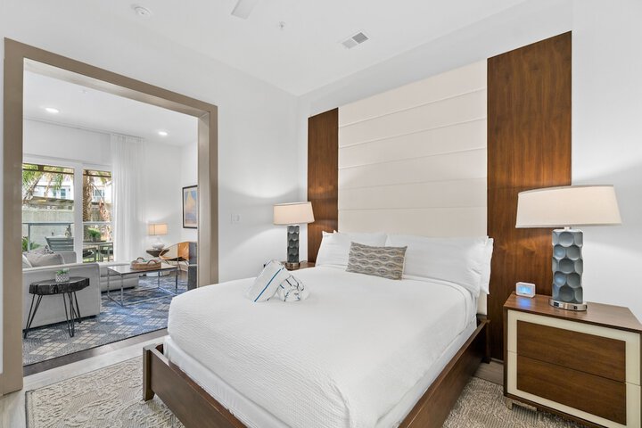 Room 54 of 118