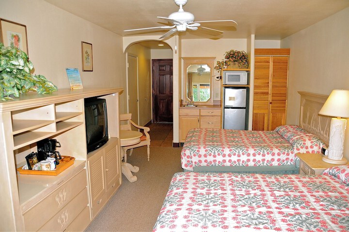 Room 20 of 33