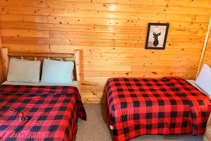 Horseshoe Bay Lodge