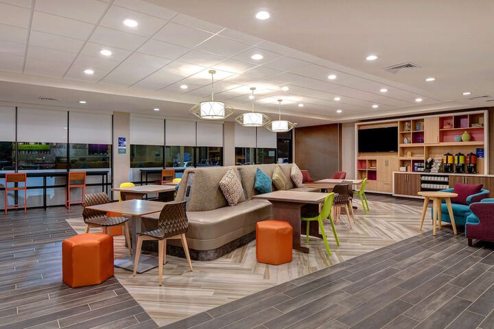 Hotel Interior 11 of 47