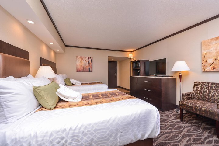 Room 10 of 35