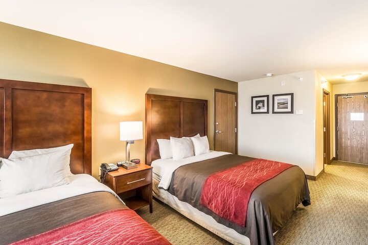 Room 11 of 34