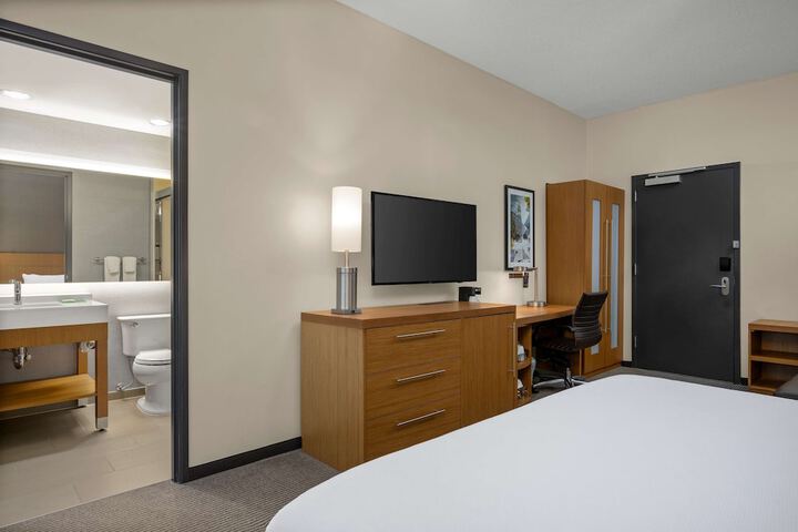 Hyatt Place Iowa City Downtown