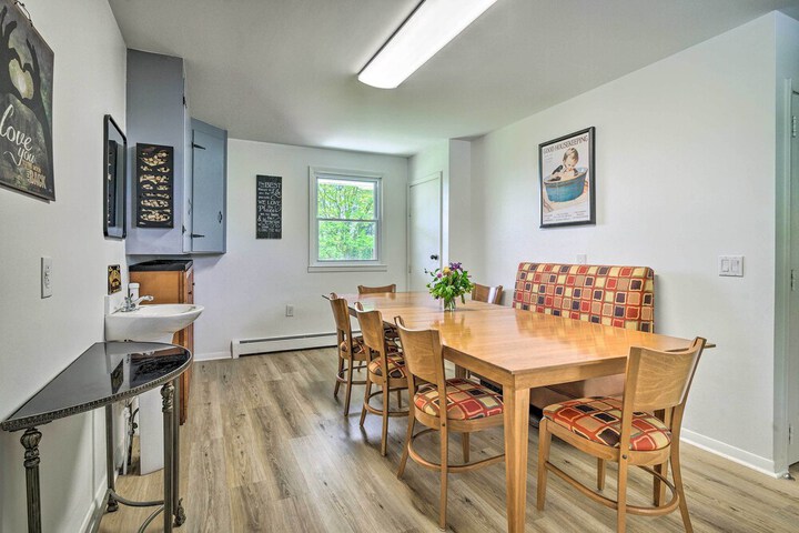 Roomy Montour Falls Retreat w / Private Pool!