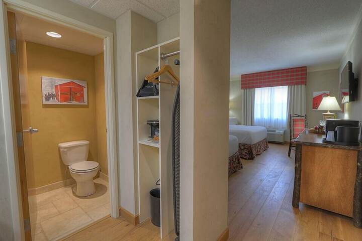 Room 15 of 24