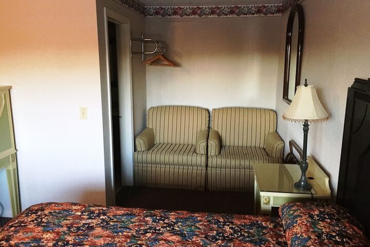 Room 19 of 24