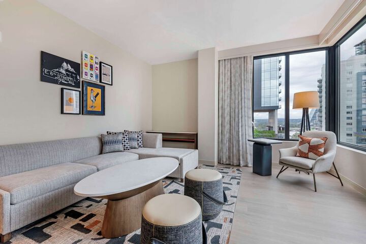 Room 46 of 110