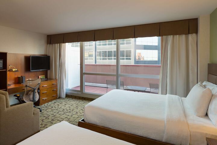Room 18 of 46