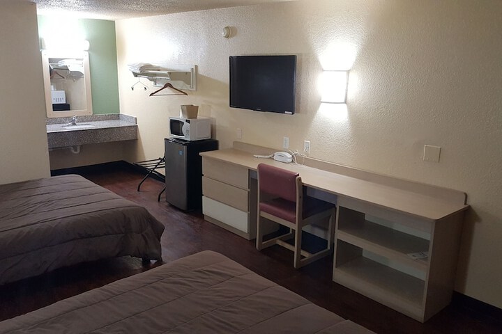Room 29 of 31