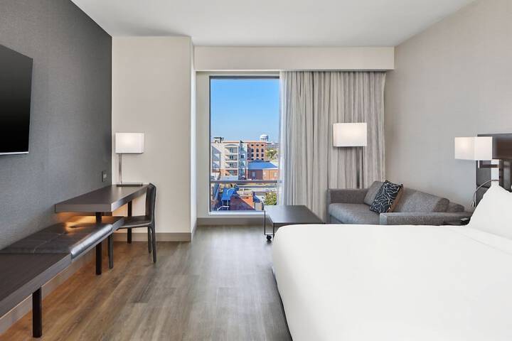 AC Hotel Auburn