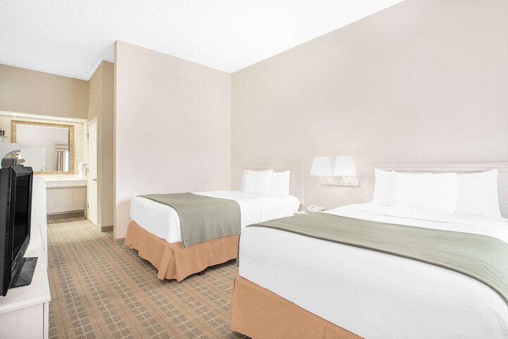 Room 12 of 31