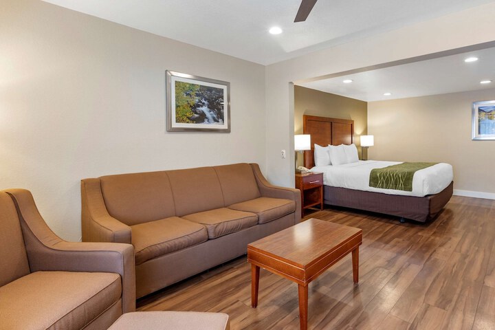 Room 34 of 55