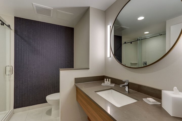 Room 21 of 41