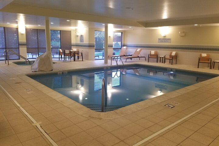 Courtyard by Marriott Salina