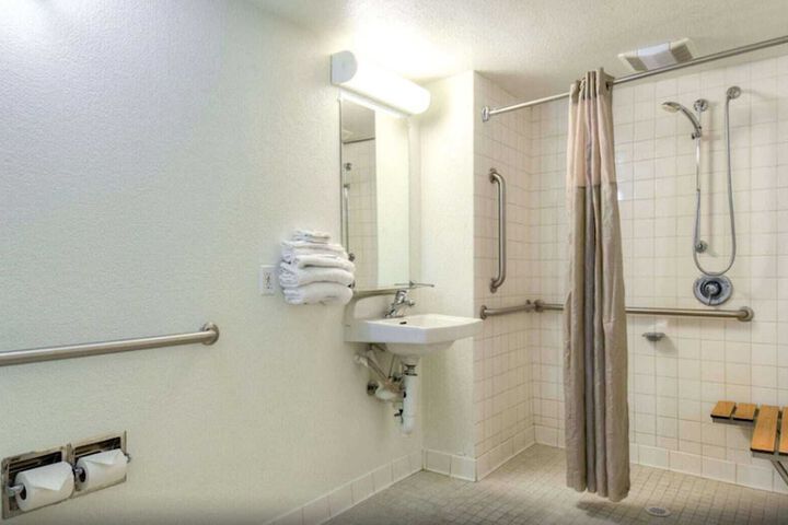 Motel 6 Pomona CA - Los Angeles