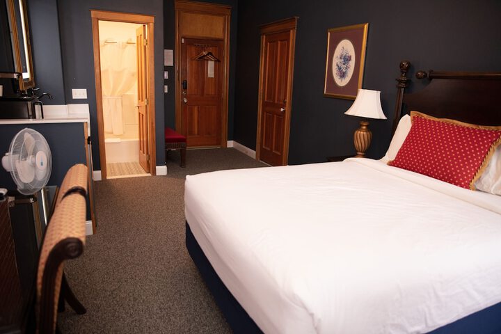 Room 63 of 110