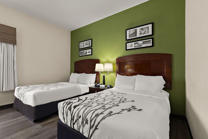 Room 20 of 35