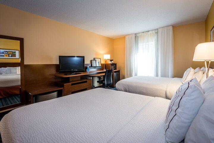 Room 14 of 27