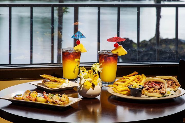 Hilo Hawaiian Hotel Trademark Collection by Wyndham