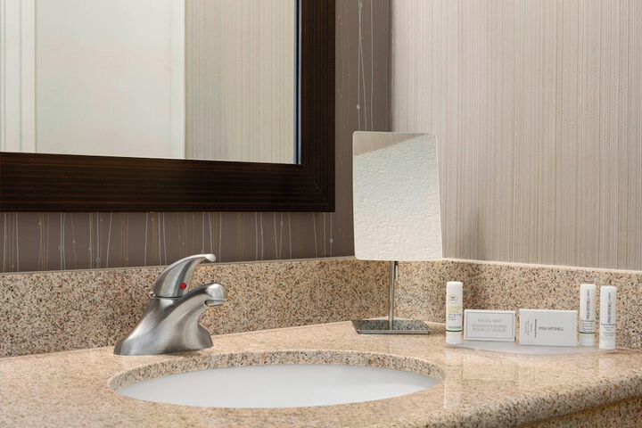 Courtyard by Marriott Springfield