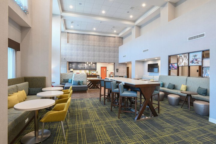 Hotel Interior 10 of 58