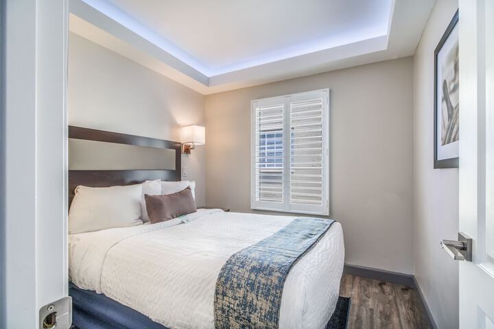 Room 16 of 17