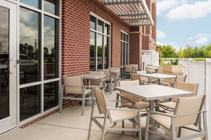 Holiday Inn Express & Suites St. Louis - Chesterfield by IHG
