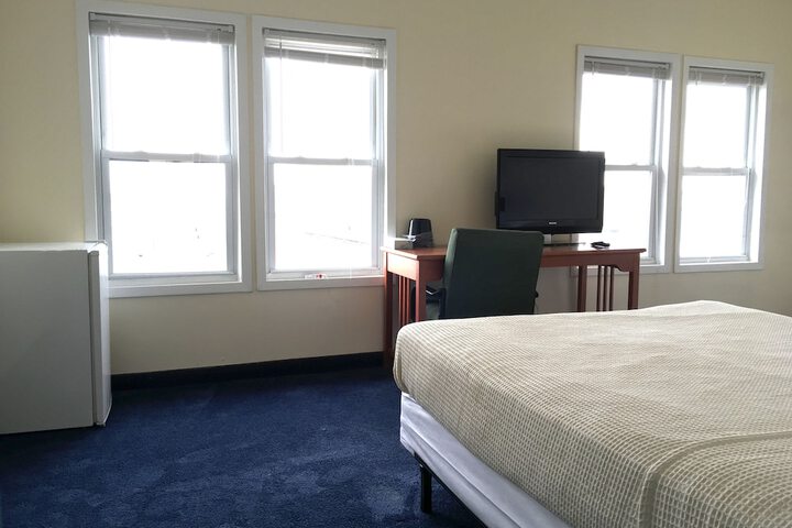 Belmar Inn