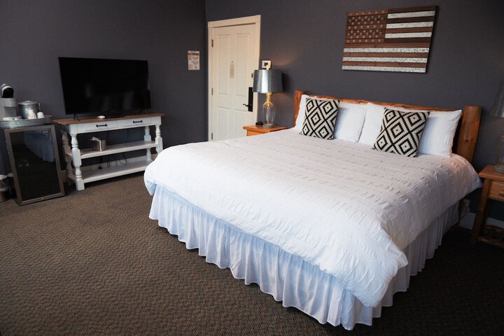Room 54 of 108