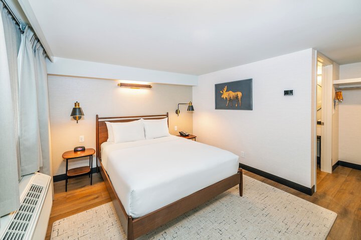 Room 56 of 92