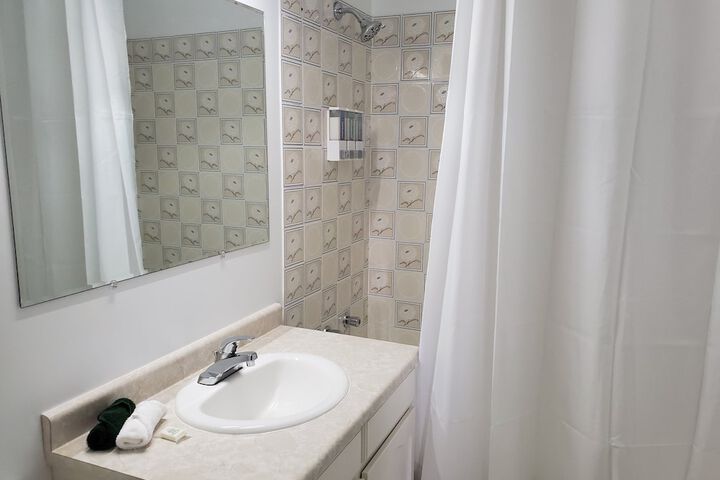Room 52 of 86