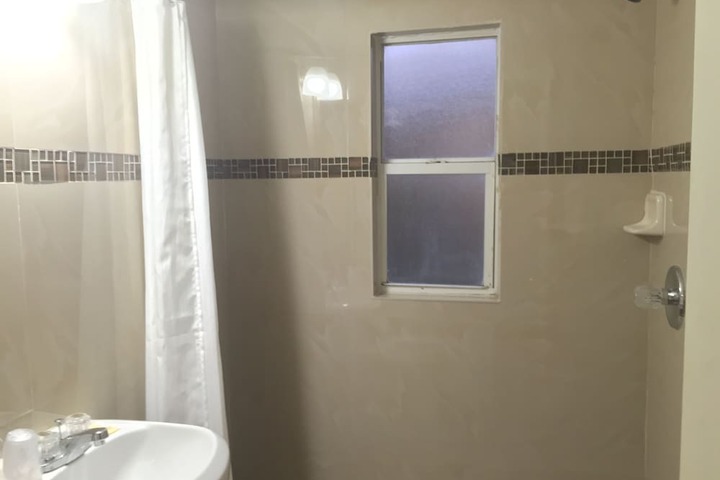 Room 15 of 24