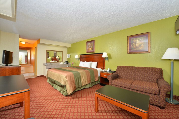 Room 17 of 17