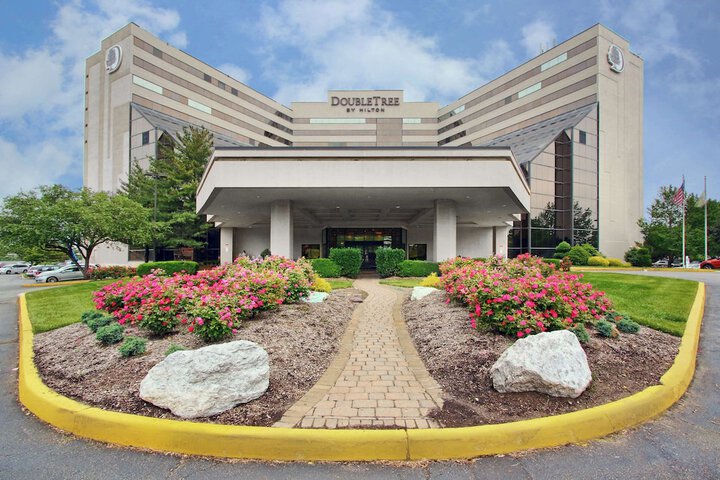 Hotel 4 of 85