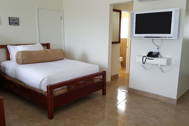 Room 36 of 85