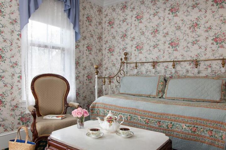 Room 78 of 128
