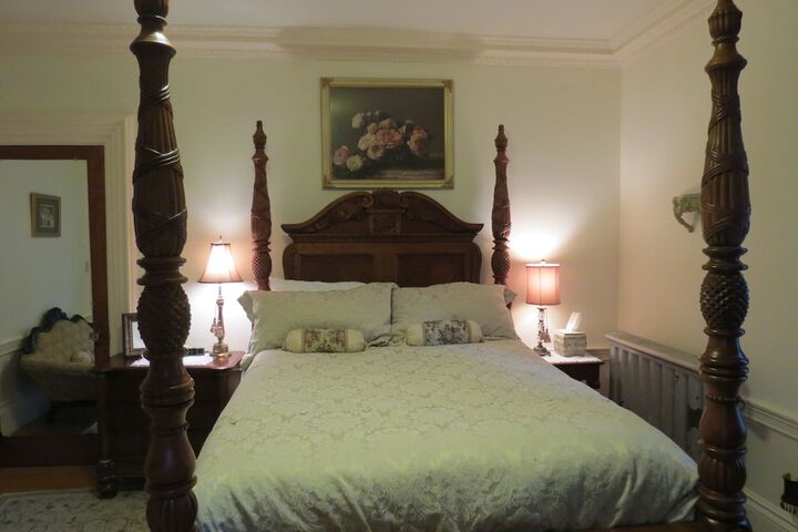Room 52 of 88