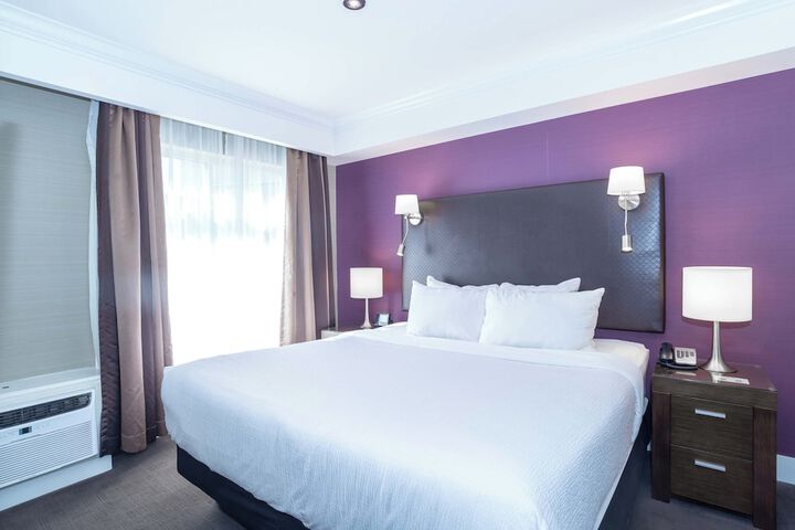 Sandman Signature Kamloops Hotel