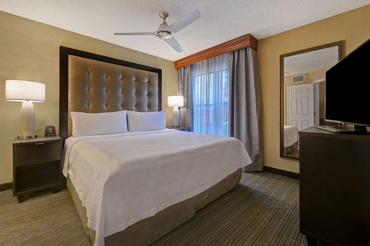 Room 29 of 69
