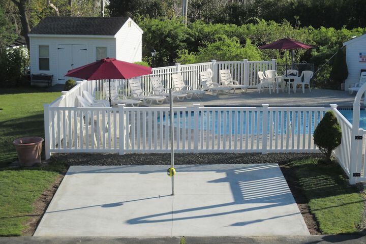 Long Beach Motor Inn