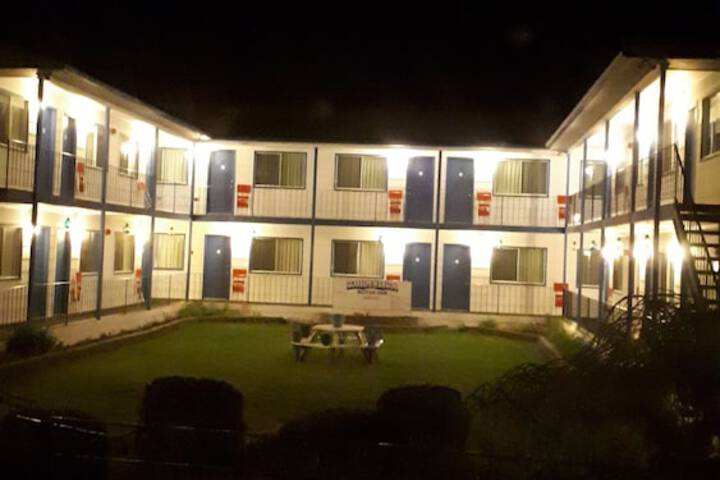 Hotel 4 of 30