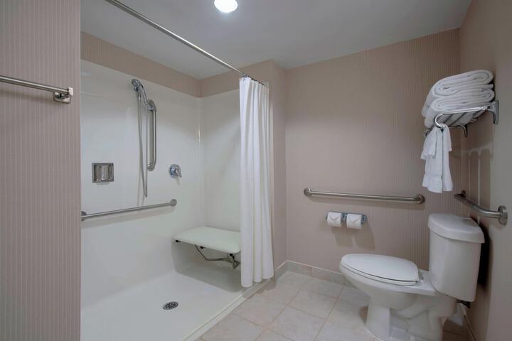 Delta Hotels by Marriott St. Johns Conference Centre