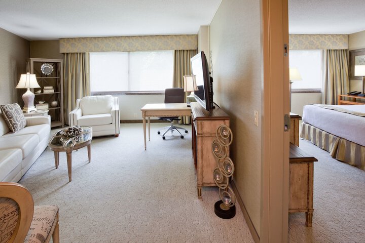 Room 37 of 107