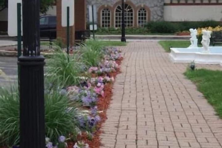 Chateau Hotel and Conference Center