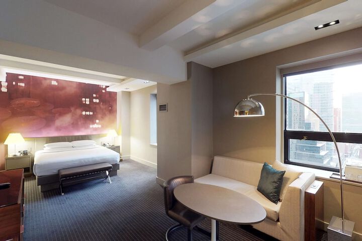Room 82 of 124