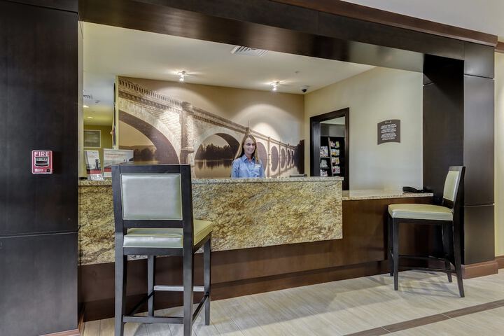 Staybridge Suites St. Louis - Westport by IHG